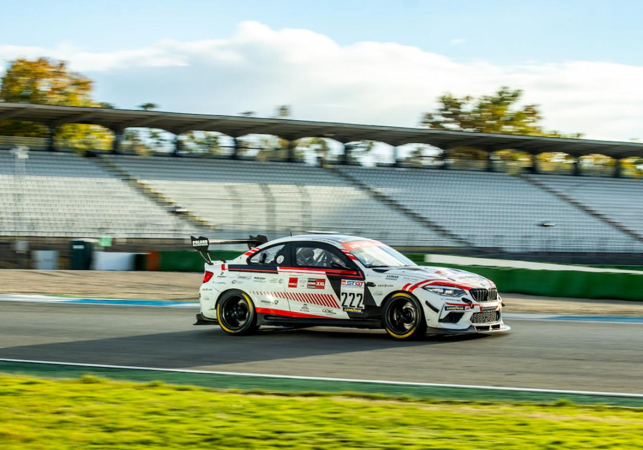 Ontknoping in de BMW Challenge en enerverende zevenuursrace